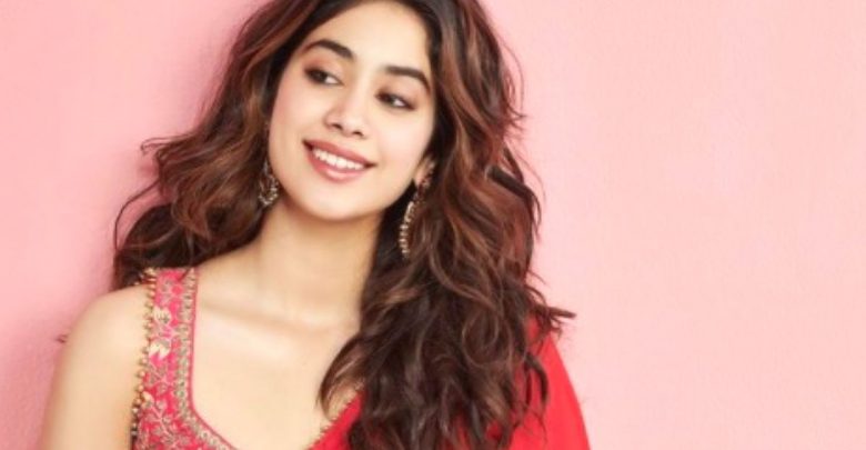 Janhvi Kapoor’s smouldering dance in Nadiyon Paar song from Roohi is ...