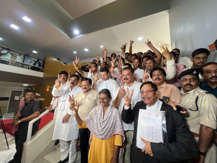 Political activity intensified at the Madhya Pradesh Assembly complex as officials heard objections to Meenakshi Natarajan’s Rajya Sabha nomination.