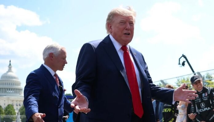 US Plans to Revoke 200,000 Tourist and Business Visas