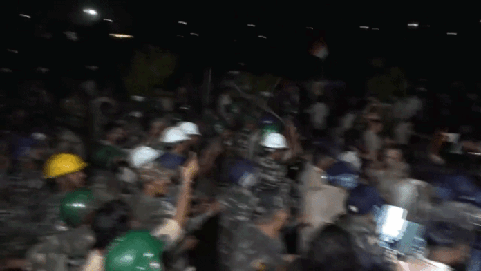 Jharkhand Police tried to push the crowd back but eventually used lathi-charge, water cannons and tear gas shells to disperse them.