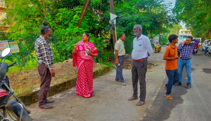 Traffic, Civic Issues Draw Attention in Bhopal’s Tulsi Nagar