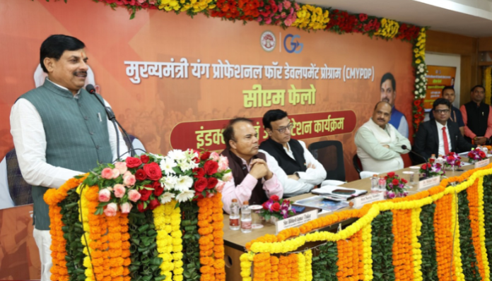 CM Urges Fellows to Improve Scheme Delivery